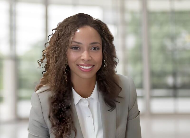 Photo of Anika R. Grant